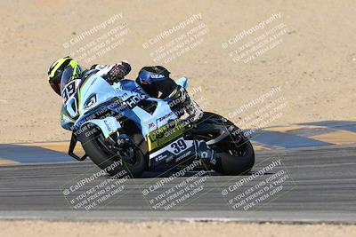 media/Jan-10-2025-CVMA Friday Practice (Fri) [[489e0da257]]/Group 4 and Trackday/Session 3 (Turns 9 and 10)/